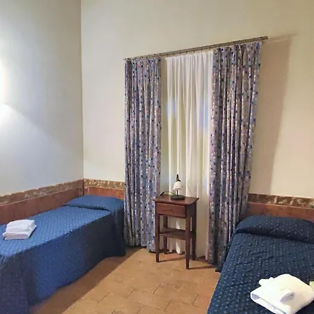 Appealing In With Garden * Gambassi Terme