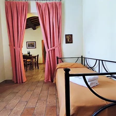 Appealing In With Garden Holiday home