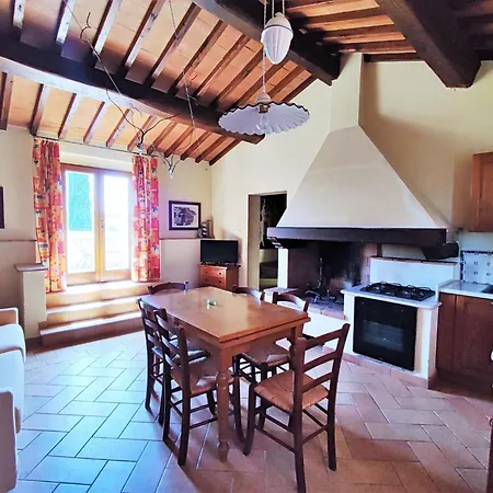 Appealing In With Garden Holiday home Gambassi Terme