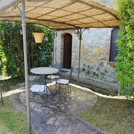 Appealing In With Garden Holiday home *