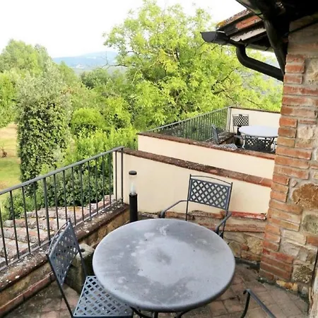 Appealing In With Garden Holiday home *